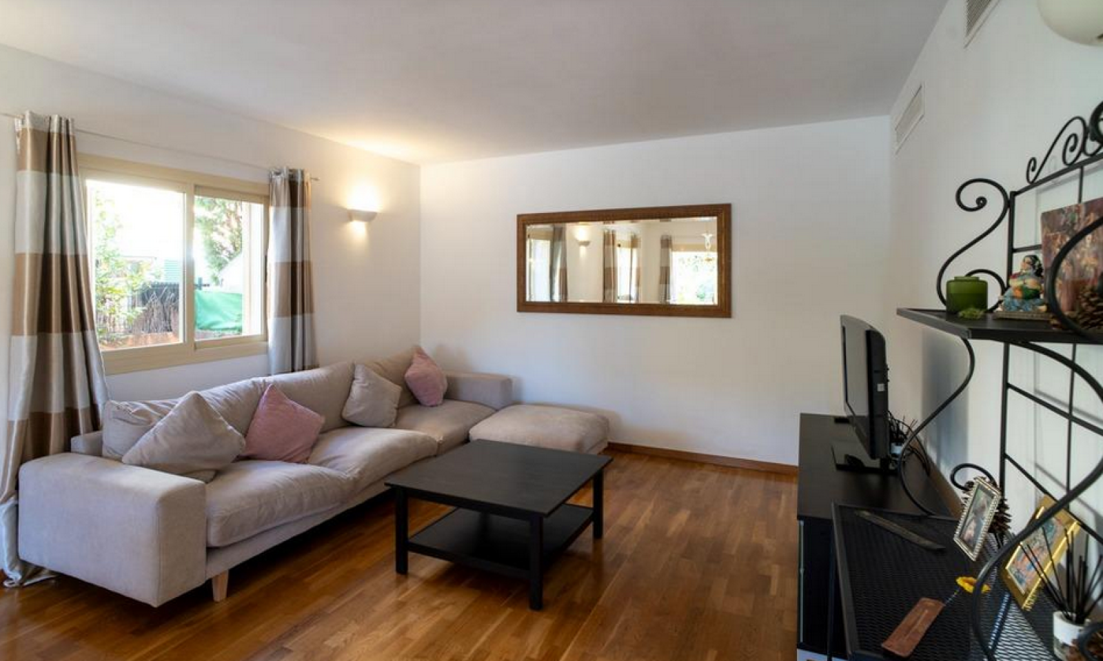 17 Carrer de Xoric, Puig de Ros, Llucmajor, 5 Schlafzimmer Schlafzimmer, ,3 BadezimmerBadezimmer,Doppelhaushälfte,Zu verkaufen,Carrer de Xoric,1030