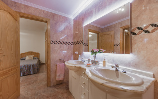 13 Carrer de Sant Honorat, Sa Torre, Llucmajor, 5 Schlafzimmer Schlafzimmer, ,5 BadezimmerBadezimmer,Finca / Villa,Zu verkaufen,Carrer de Sant Honorat,1057