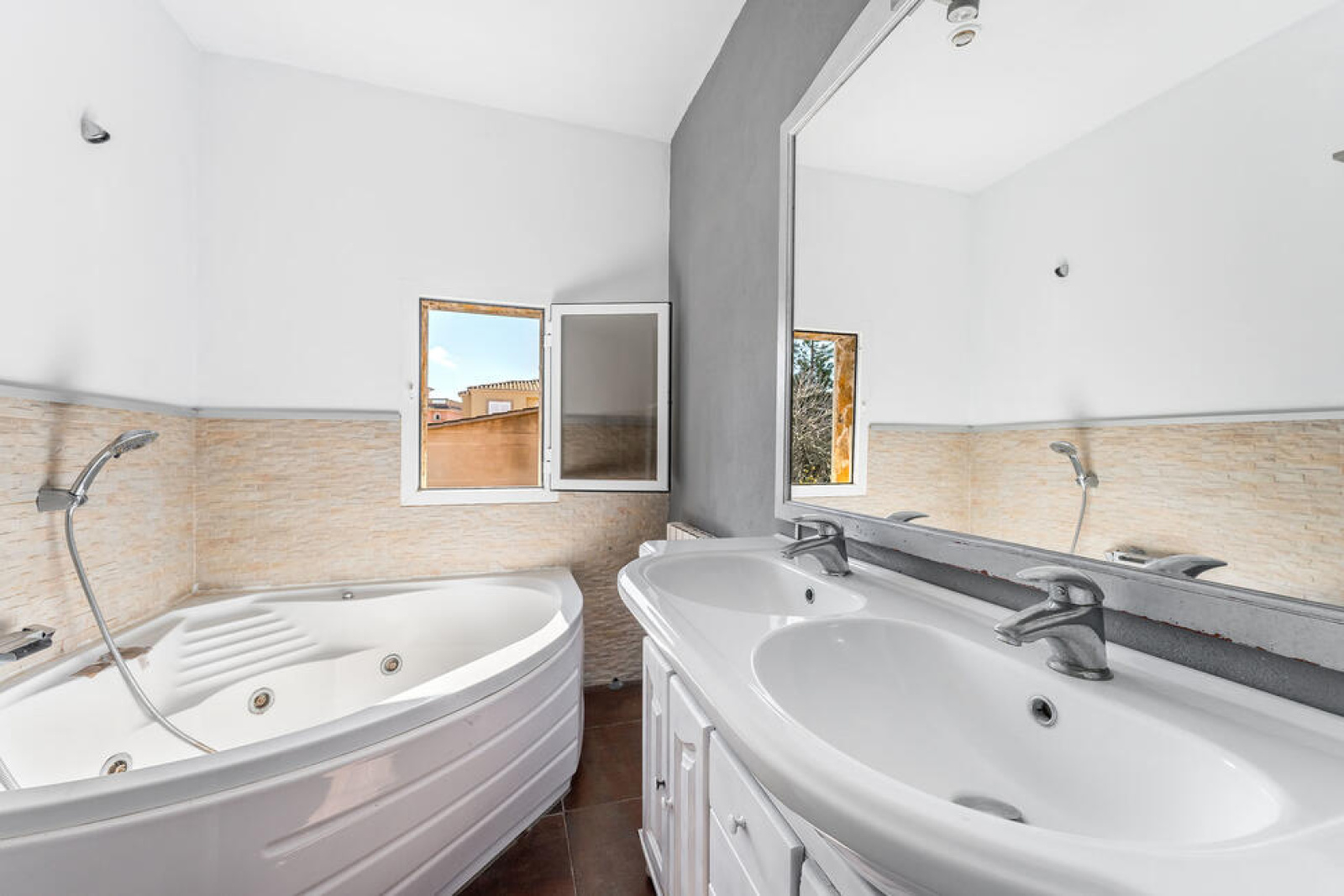 16 Carrer d'Andorra, Sa Torre, Llucmajor, 5 Schlafzimmer Schlafzimmer, ,4 BadezimmerBadezimmer,Finca / Villa,Zu verkaufen,Carrer d'Andorra,1060