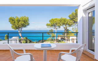 28 Carrer de Hercules, Badia Blava, Llucmajor, 4 Schlafzimmer Schlafzimmer, ,4 BadezimmerBadezimmer,Finca / Villa,Zu verkaufen,Carrer de Hercules,1065