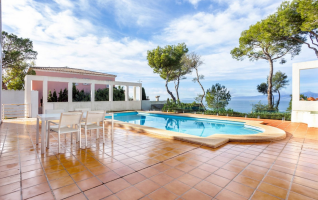 28 Carrer de Hercules, Badia Blava, Llucmajor, 4 Schlafzimmer Schlafzimmer, ,4 BadezimmerBadezimmer,Finca / Villa,Zu verkaufen,Carrer de Hercules,1065