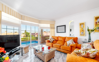 20 Carrer del Cigne, Badia Blava, Llucmajor, 5 Schlafzimmer Schlafzimmer, ,3 BadezimmerBadezimmer,Finca / Villa,Zu verkaufen,Carrer del Cigne,1068