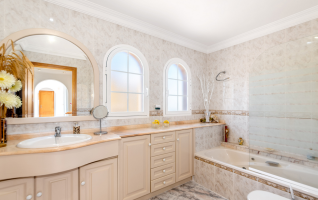 20 Carrer del Cigne, Badia Blava, Llucmajor, 5 Schlafzimmer Schlafzimmer, ,3 BadezimmerBadezimmer,Finca / Villa,Zu verkaufen,Carrer del Cigne,1068