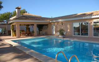 69 Carrer de la Goleta, Badia Gran, Llucmajor, 4 Schlafzimmer Schlafzimmer, ,3 BadezimmerBadezimmer,Finca / Villa,Zu verkaufen,Carrer de la Goleta,1083